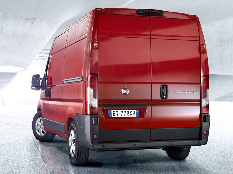 Фото автомобиля FIAT Ducato фургон (2014)